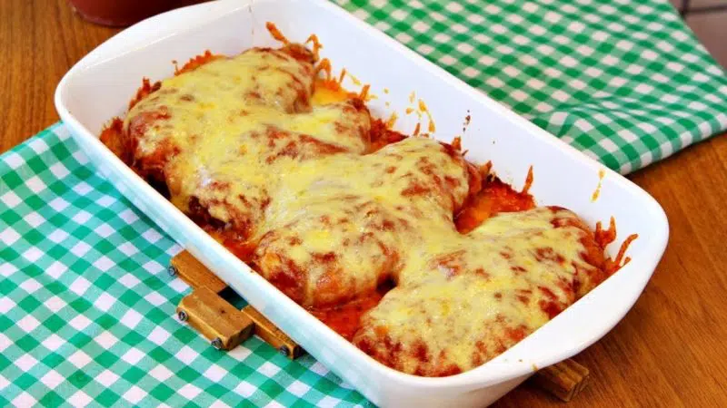 Frango à parmegiana - Encontrar receitas para o jantar