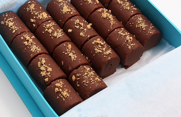 Paçoquinha coberta com chocolate