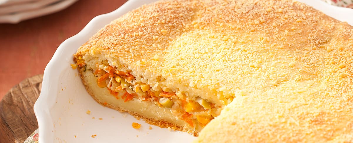 Torta de Liquidificador de Frango Desfiado