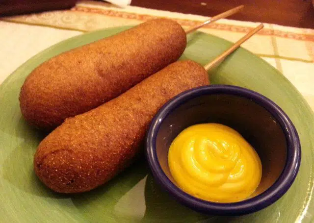 Salsicha empanada