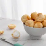 Pão de queijo simples