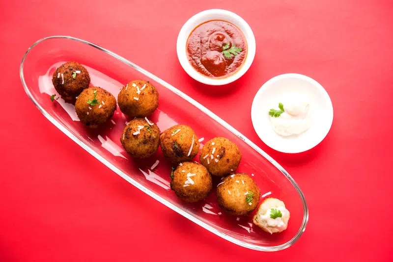 Bolinho de espinafre assado