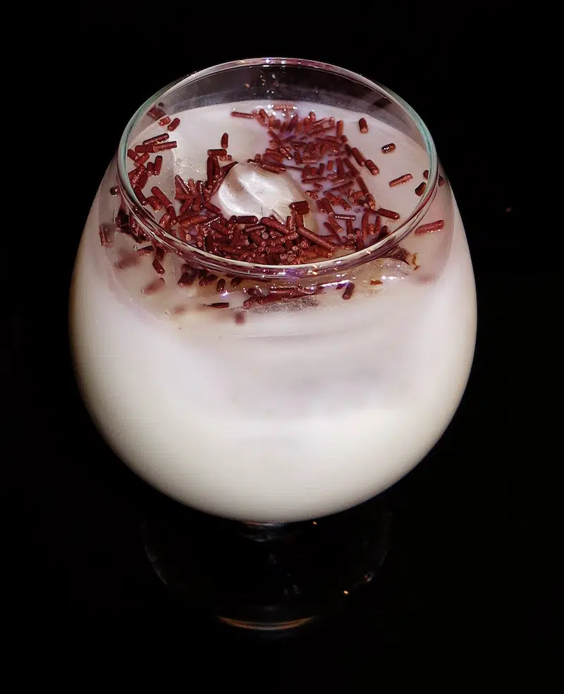 Drink leite de onça