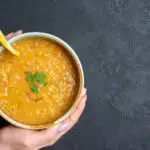 Caldo de Pinto com mandioca