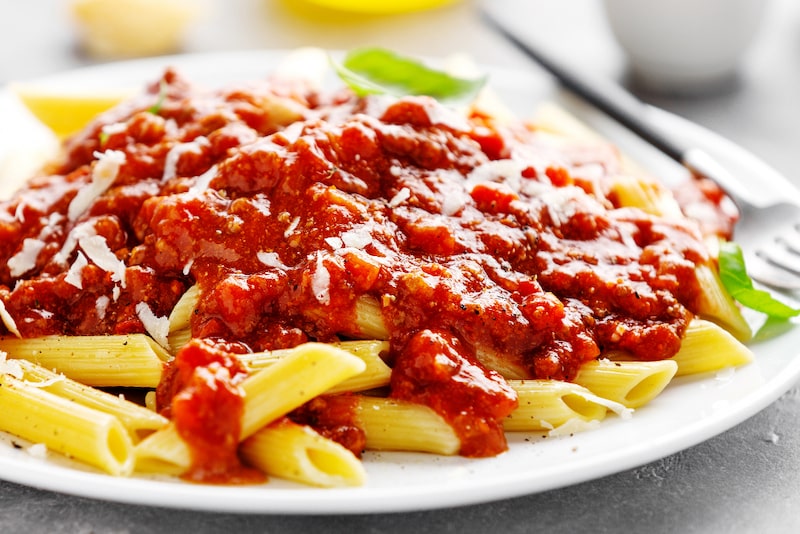Carne moída com molho